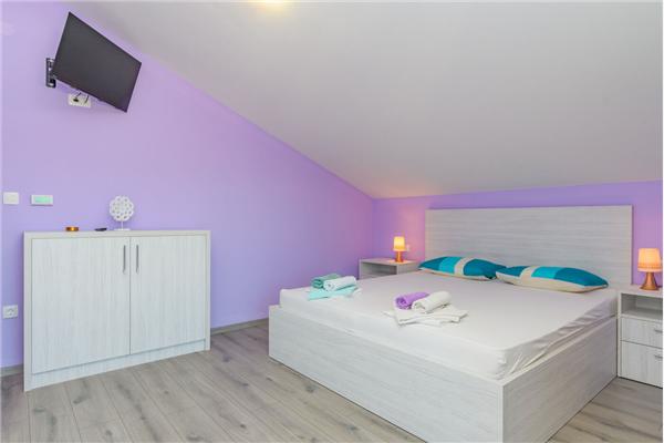 Apartment A1, for 6 persons