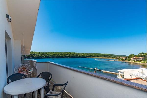Apartment A1, for 6 persons
