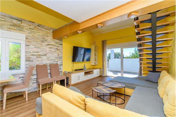 Apartment A1, for 6 persons