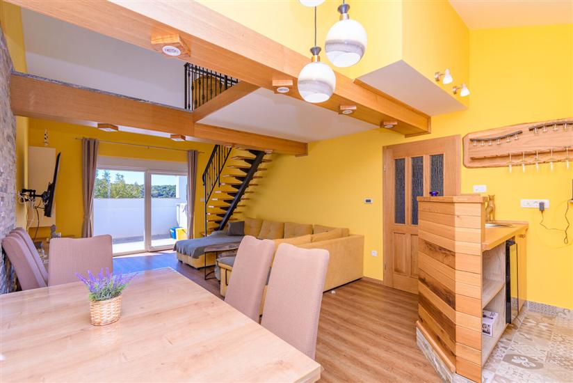 Apartment A1, for 6 persons