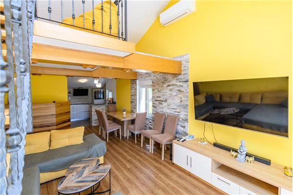 Apartment A1, for 6 persons