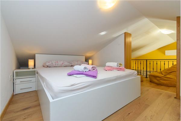 Apartment A1, for 6 persons