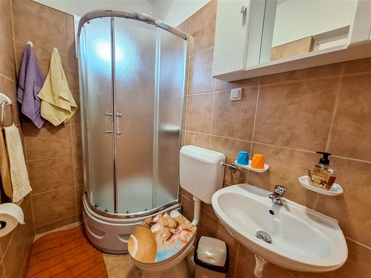 Apartment A2, for 3 persons