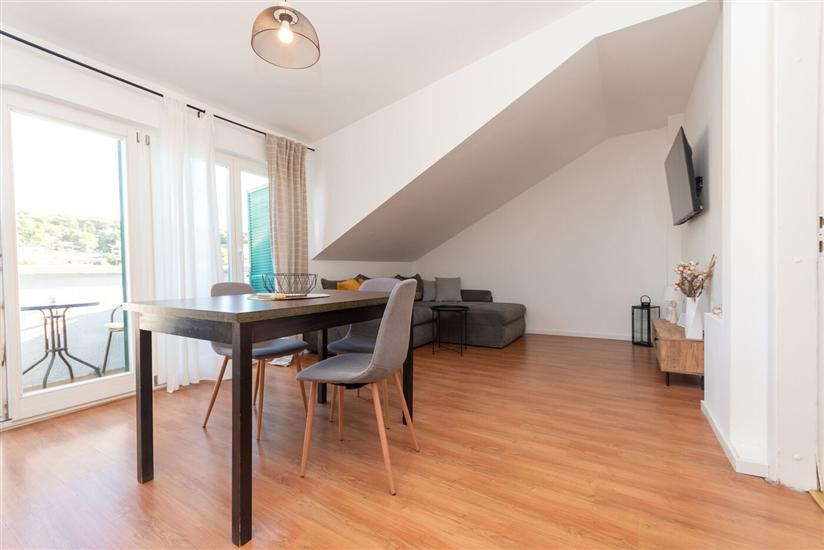Apartment A1, for 3 persons