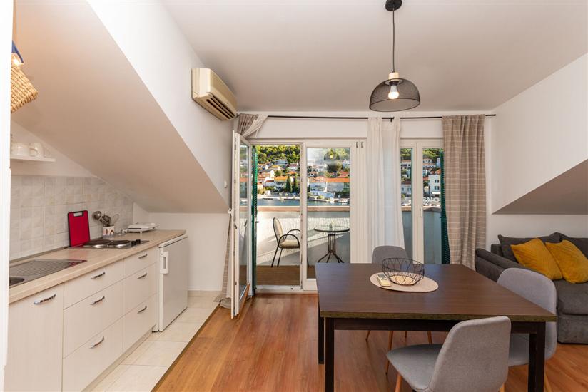 Apartment A1, for 3 persons