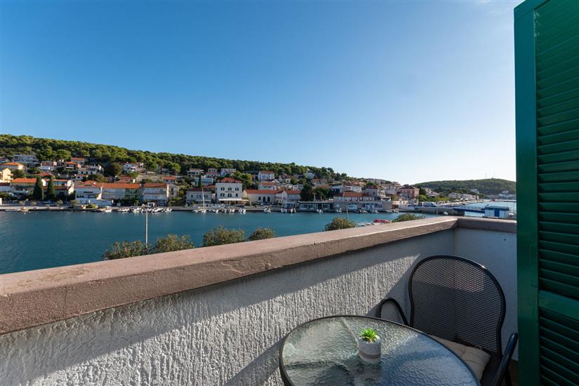 Apartment A1, for 3 persons