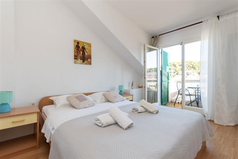 Apartment A2, for 3 persons