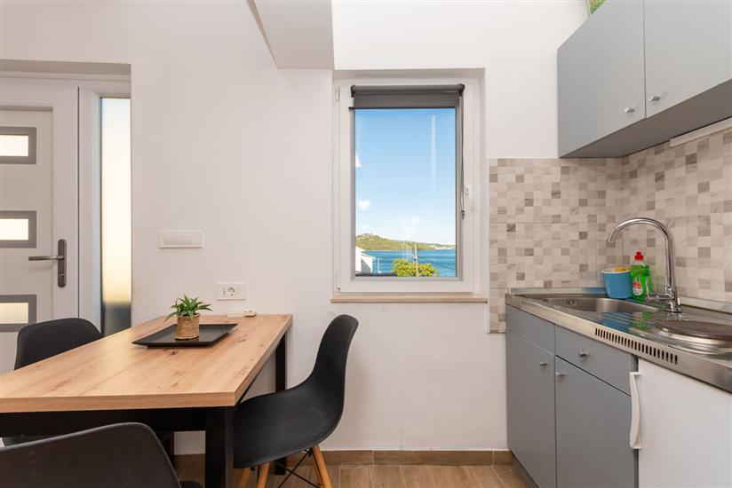 Apartment A4, for 3 persons