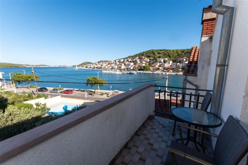 Apartment A4, for 3 persons