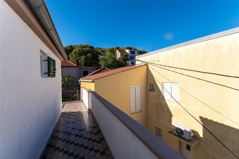 Apartment A4, for 3 persons