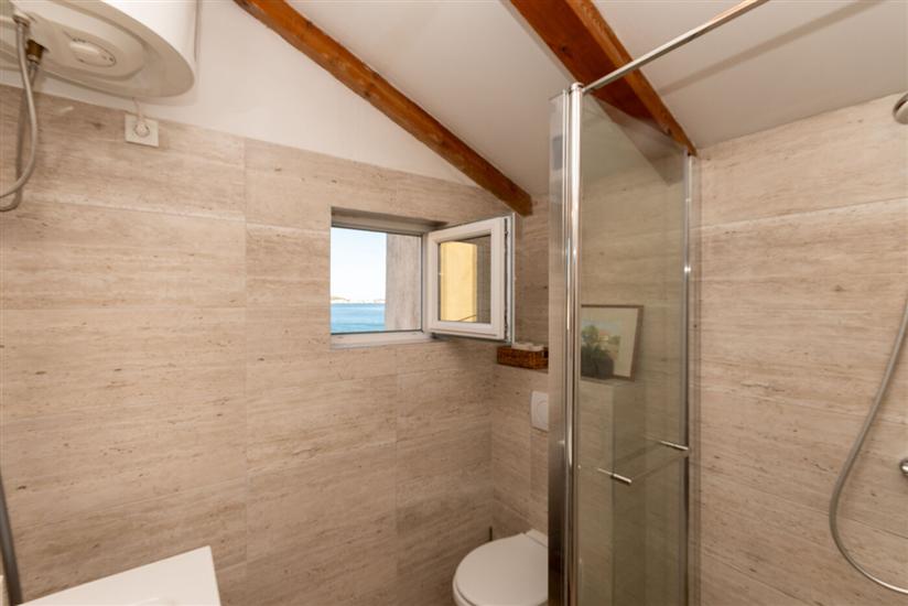 Apartment A4, for 3 persons