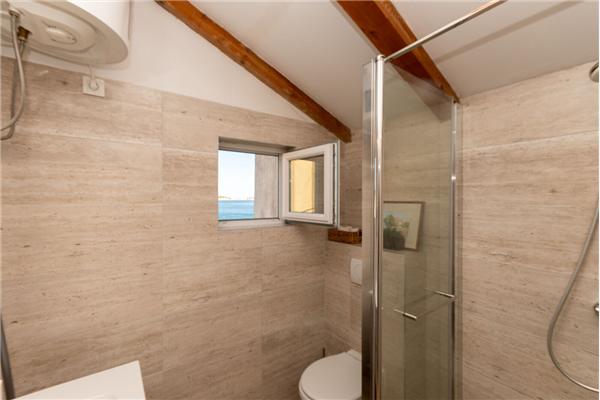 Apartment A4, for 3 persons