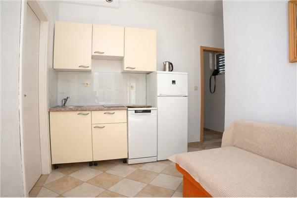 Apartment A4, for 4 persons