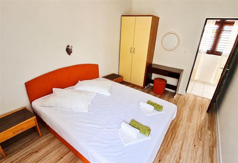 Apartment A5, for 7 persons