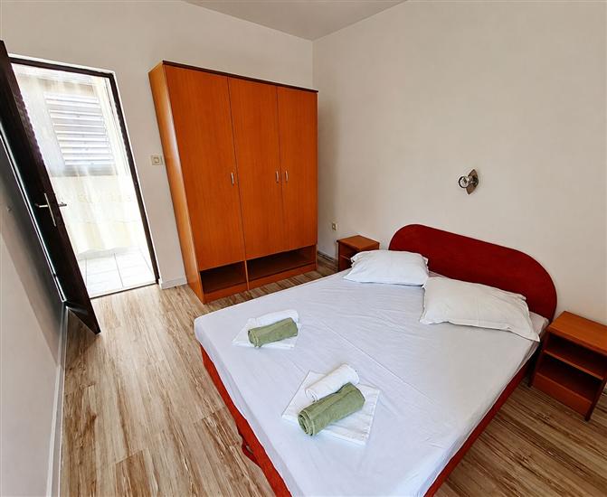 Apartment A5, for 7 persons