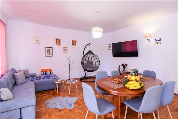 Apartment A1, for 6 persons
