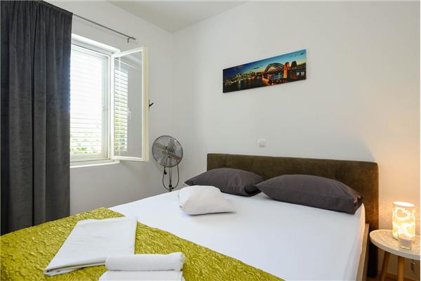 Apartment A1, for 6 persons