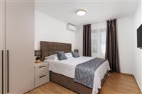 House K1, for 12 persons