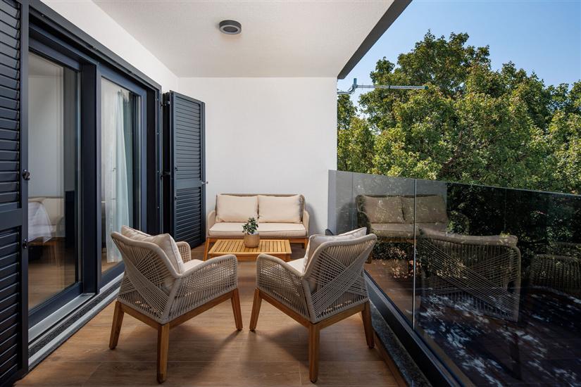 House K1, for 12 persons