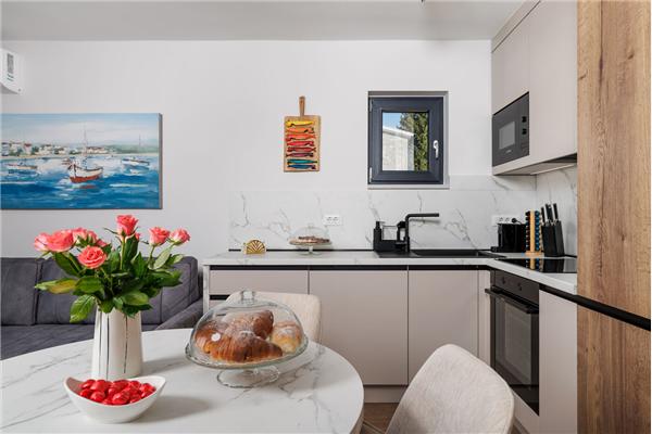 House K1, for 12 persons