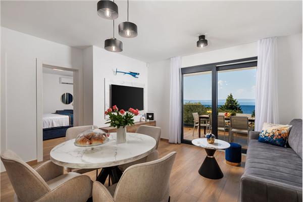 House K1, for 12 persons