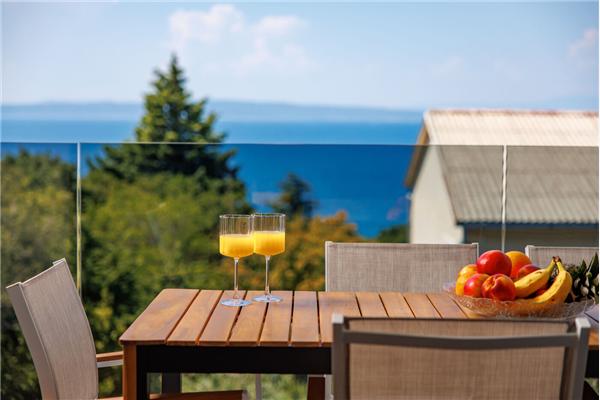 House K1, for 12 persons