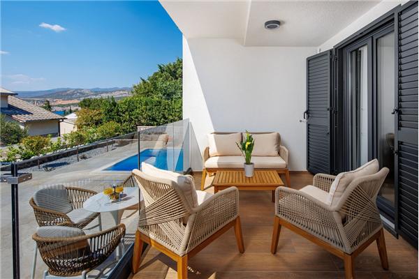 House K1, for 12 persons