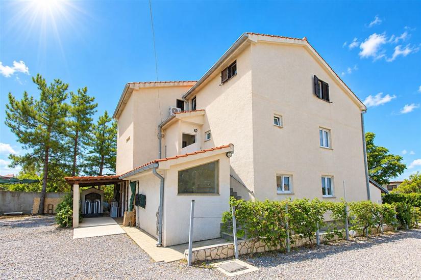 Apartments Zdeno