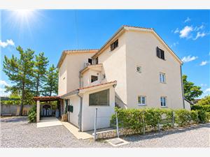 Apartments Zdeno Barbat - island Rab, Size 60.00 m2