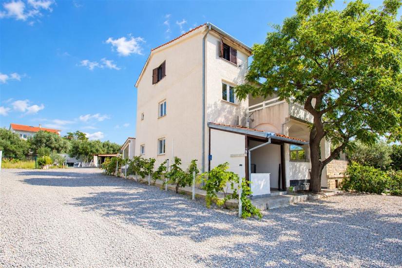Apartments Zdeno