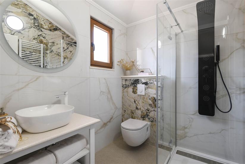 House K1, for 8 persons