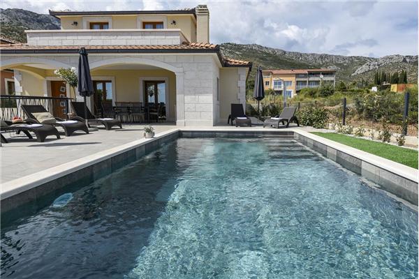 House K1, for 8 persons