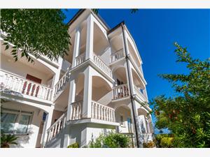 Apartment Kvarners islands,BookDanicaFrom 85 €