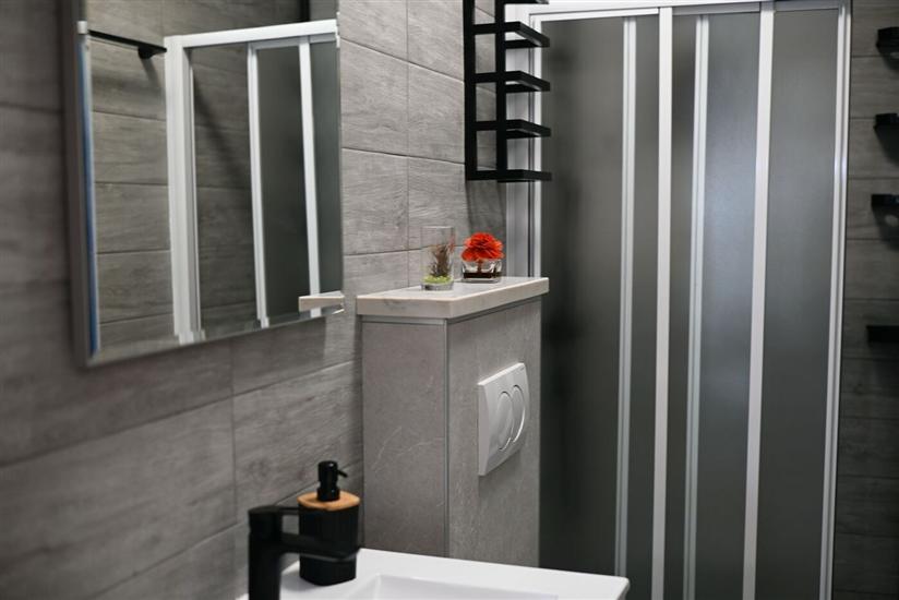 House K1, for 12 persons