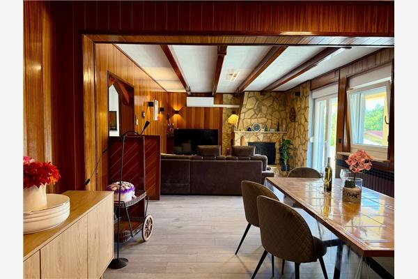 House K1, for 12 persons