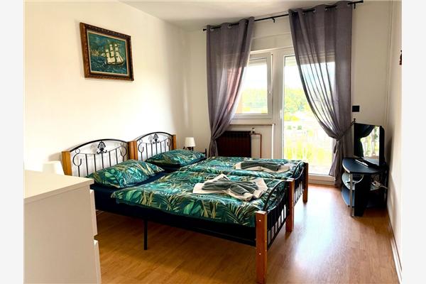 House K1, for 12 persons