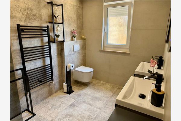 House K1, for 12 persons