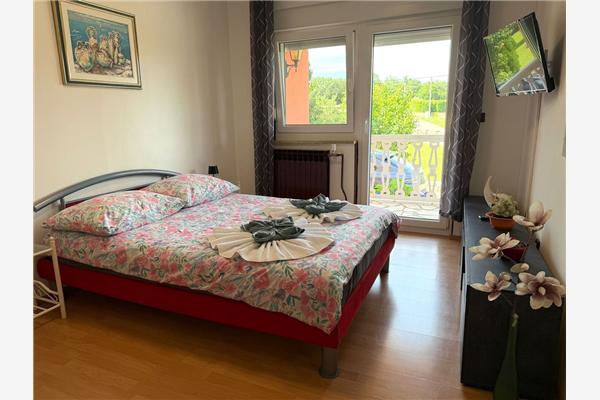 House K1, for 12 persons