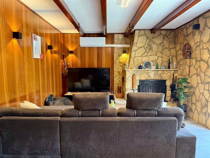 House K1, for 12 persons