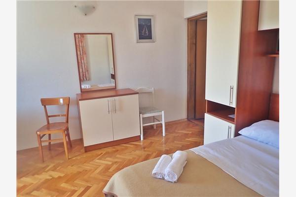 Apartment A2, for 4 persons