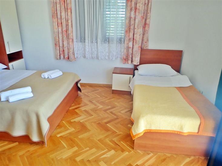 Apartment A2, for 4 persons