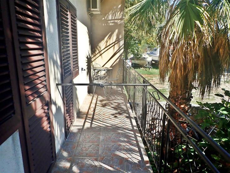 Apartment A4, for 4 persons