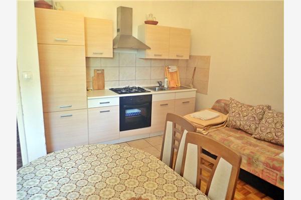 Apartment A4, for 4 persons