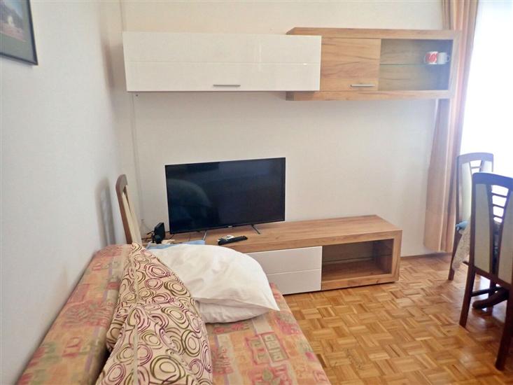 Apartment A4, for 4 persons