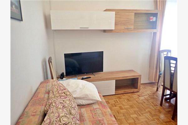 Apartment A4, for 4 persons