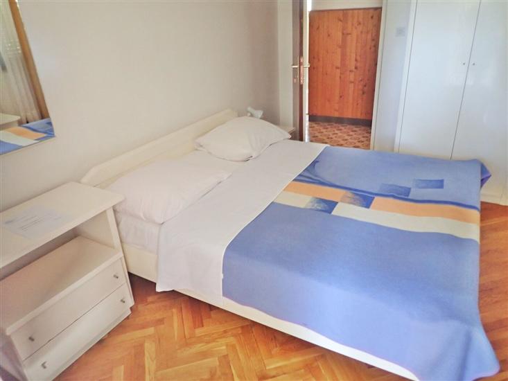 Apartment A4, for 4 persons