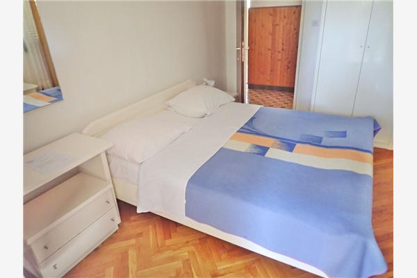 Apartment A4, for 4 persons