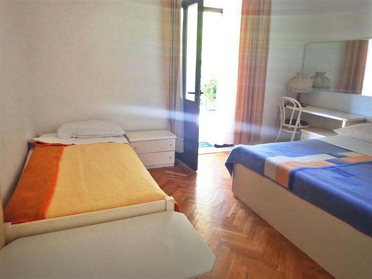 Apartment A4, for 4 persons