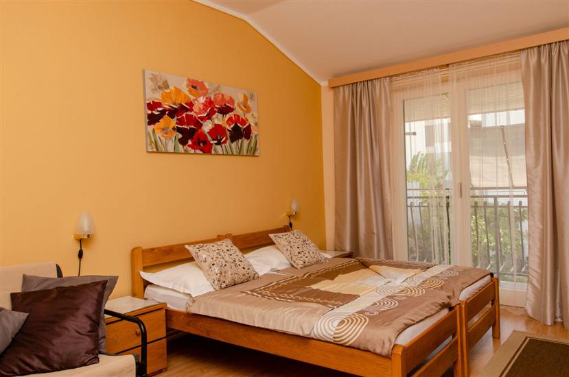 Apartment A2, for 4 persons