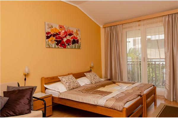 Apartment A2, for 4 persons